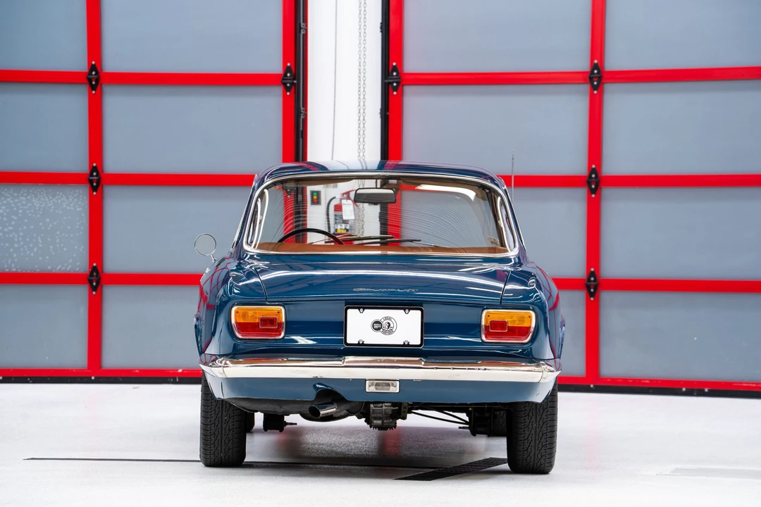 1965 Alfa Romeo Giulia Sprint GT - Image 15 of 31