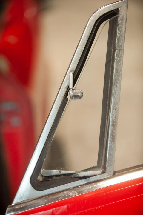 1965 Alfa Romeo Giulia Sprint GT - Image 27 of 31