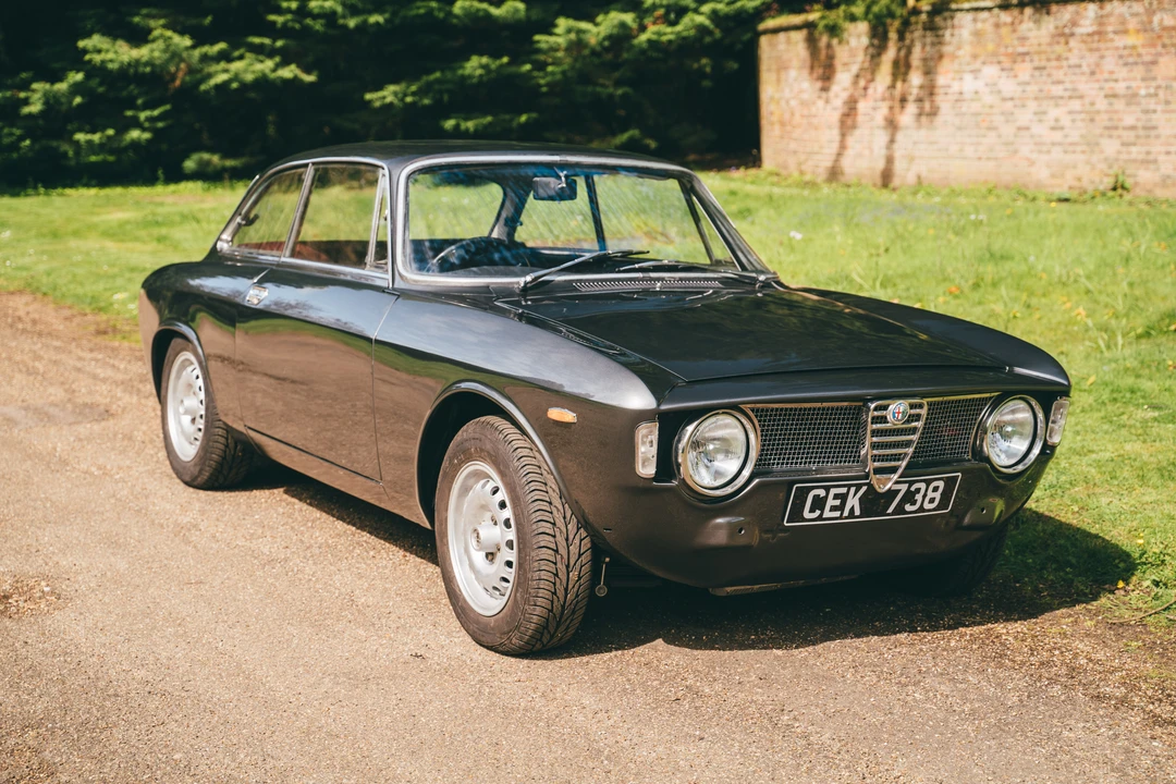 1965 Alfa Romeo Giulia Sprint GT - Image 14 of 31