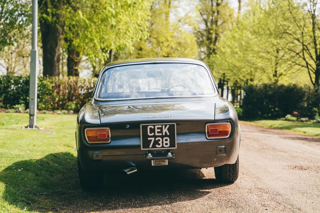 1965 Alfa Romeo Giulia Sprint GT - Image 17 of 31