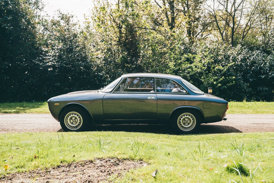 1965 Alfa Romeo Giulia Sprint GT - Image 4 of 31