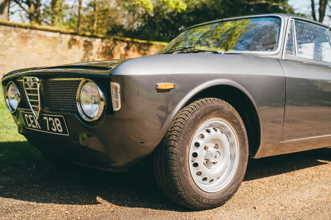1965 Alfa Romeo Giulia Sprint GT - Image 25 of 31