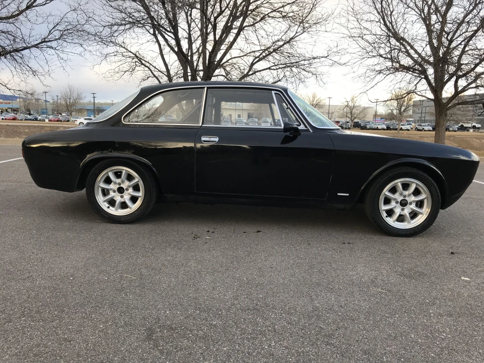 1965 Alfa Romeo Giulia Sprint GT - Image 8 of 31