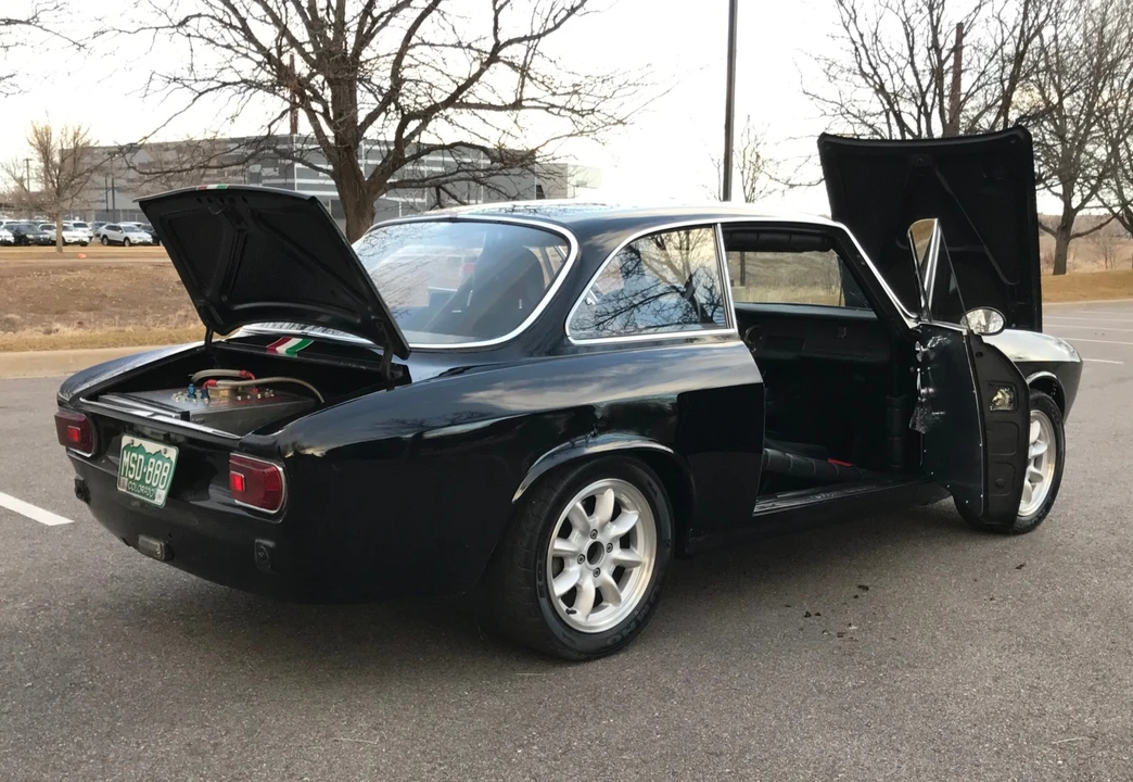 1965 Alfa Romeo Giulia Sprint GT - Image 12 of 31