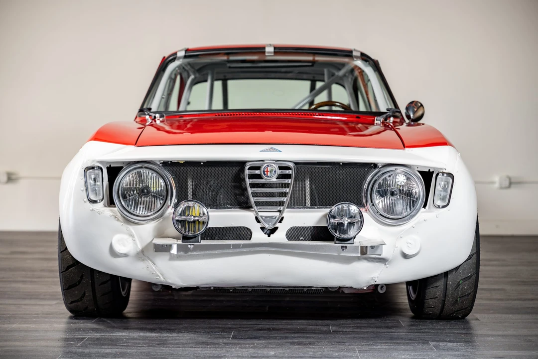 1965 Alfa Romeo Giulia Sprint GT - Image 9 of 31