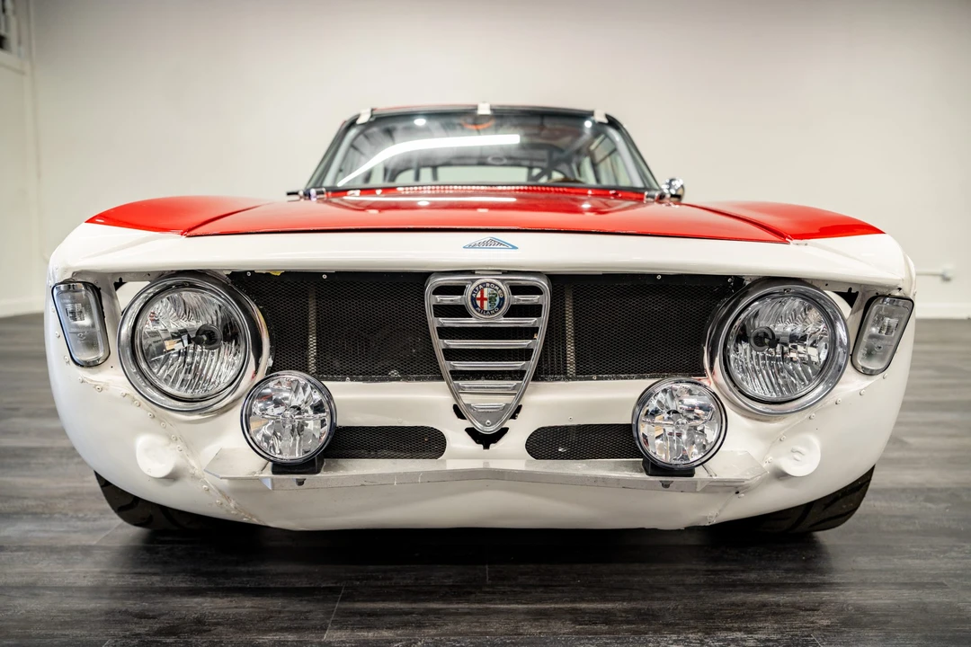 1965 Alfa Romeo Giulia Sprint GT - Image 12 of 31
