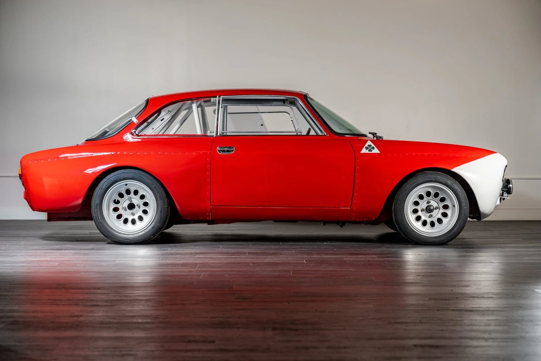 1965 Alfa Romeo Giulia Sprint GT - Image 3 of 31