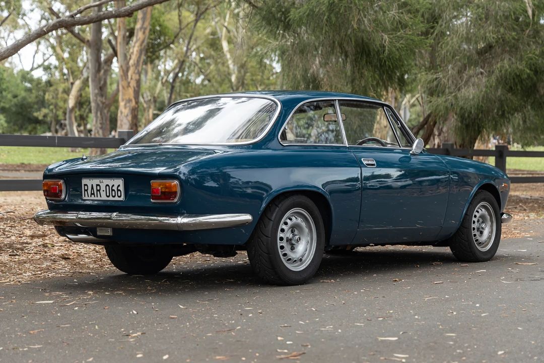 1965 Alfa Romeo Giulia Sprint GT Veloce - Image 15 of 21