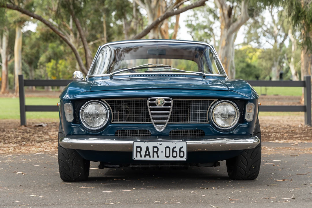 1965 Alfa Romeo Giulia Sprint GT Veloce - Image 10 of 21