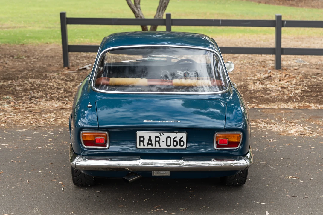 1965 Alfa Romeo Giulia Sprint GT Veloce - Image 14 of 21
