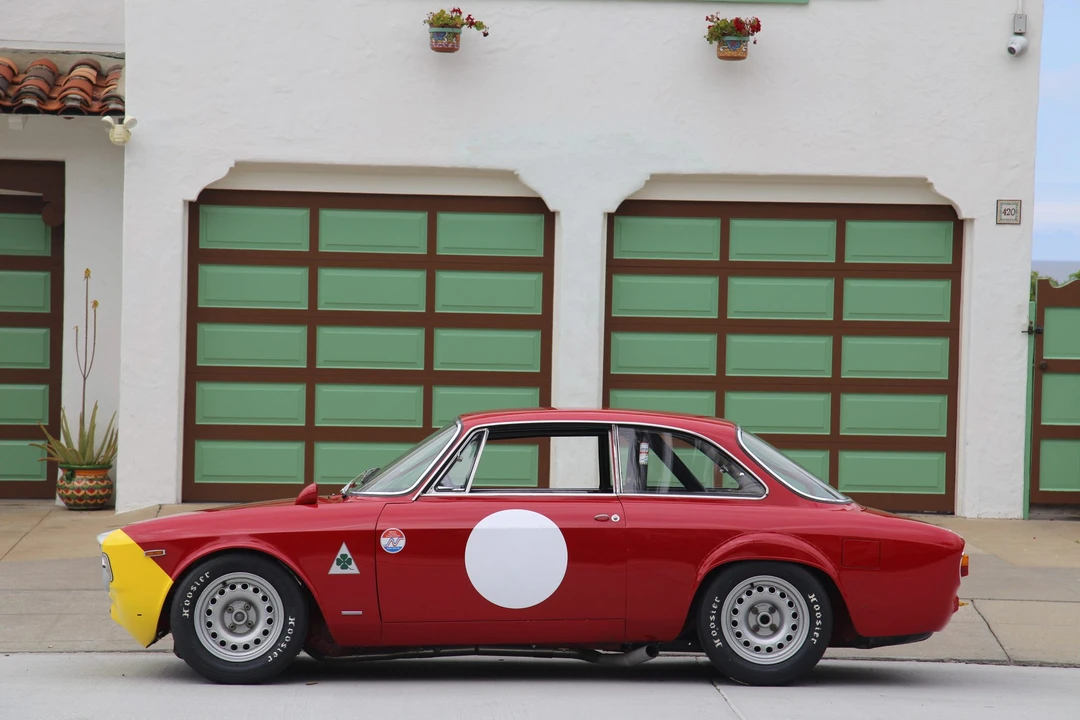 1965 Alfa Romeo Giulia Sprint GTA - Image 28 of 31