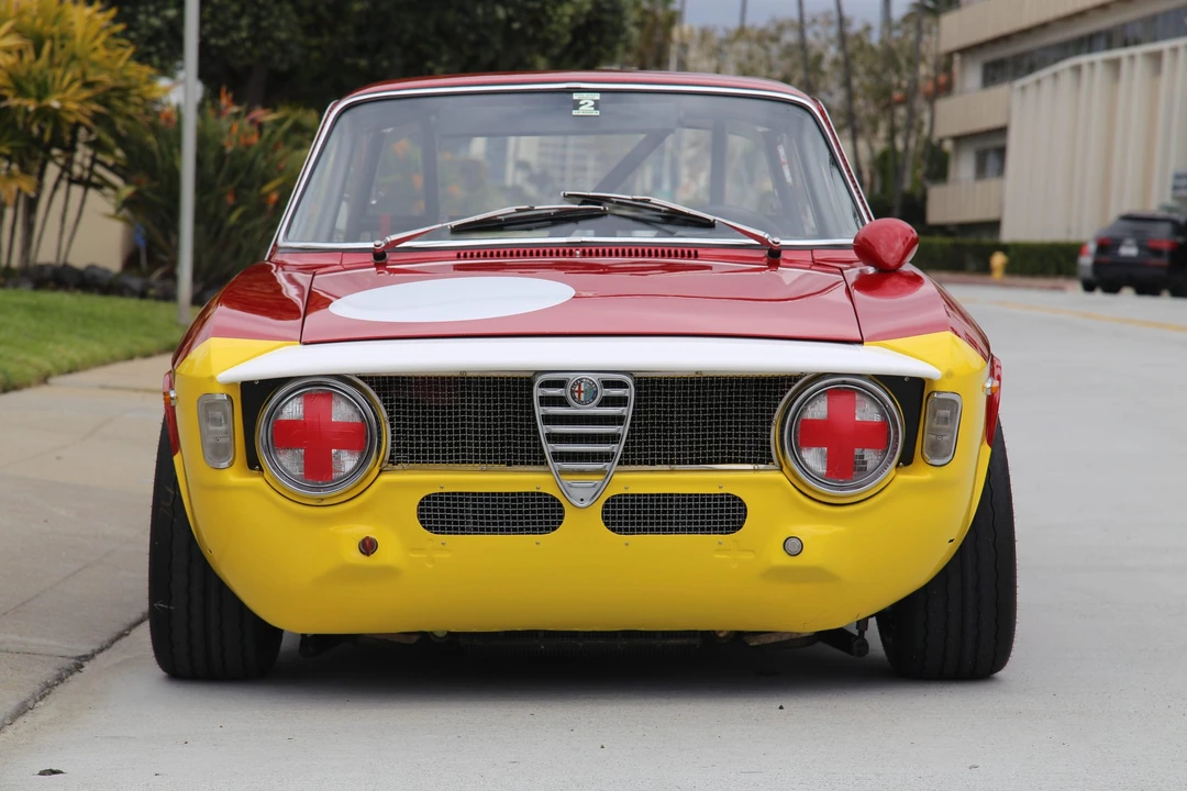 1965 Alfa Romeo Giulia Sprint GTA - Image 7 of 31
