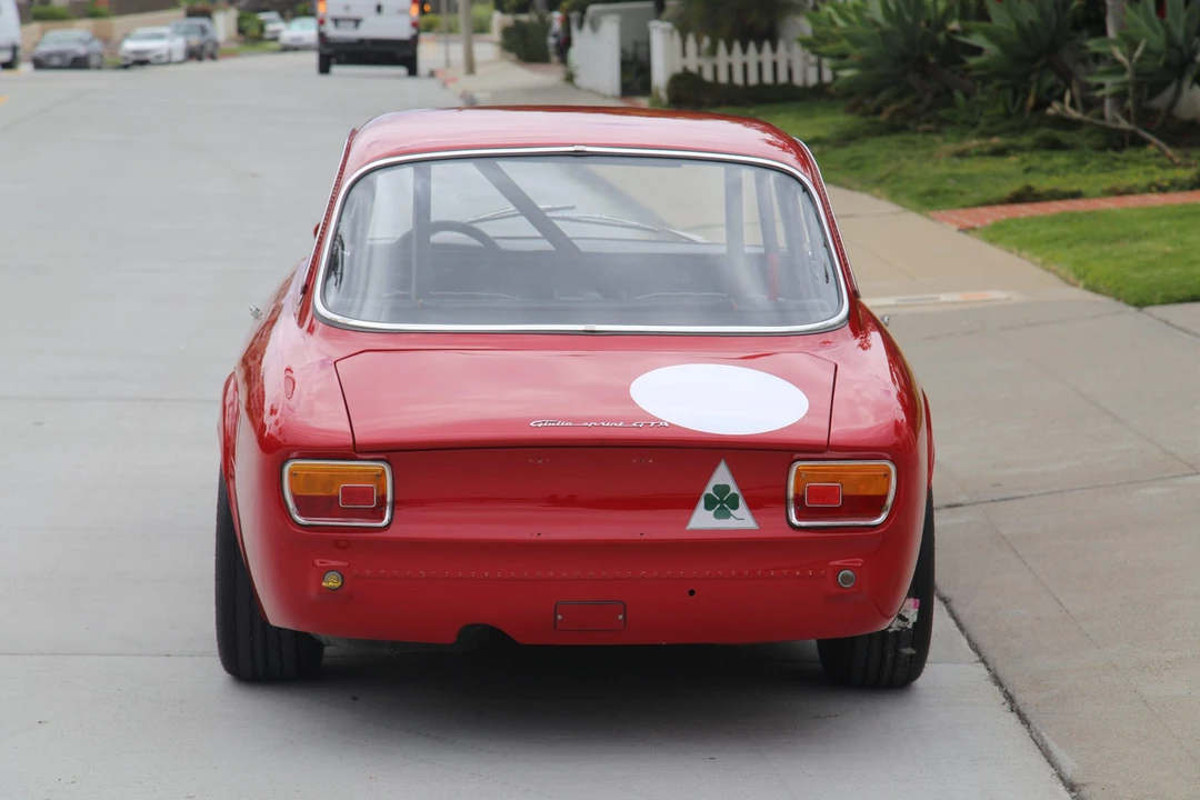 1965 Alfa Romeo Giulia Sprint GTA - Image 19 of 31