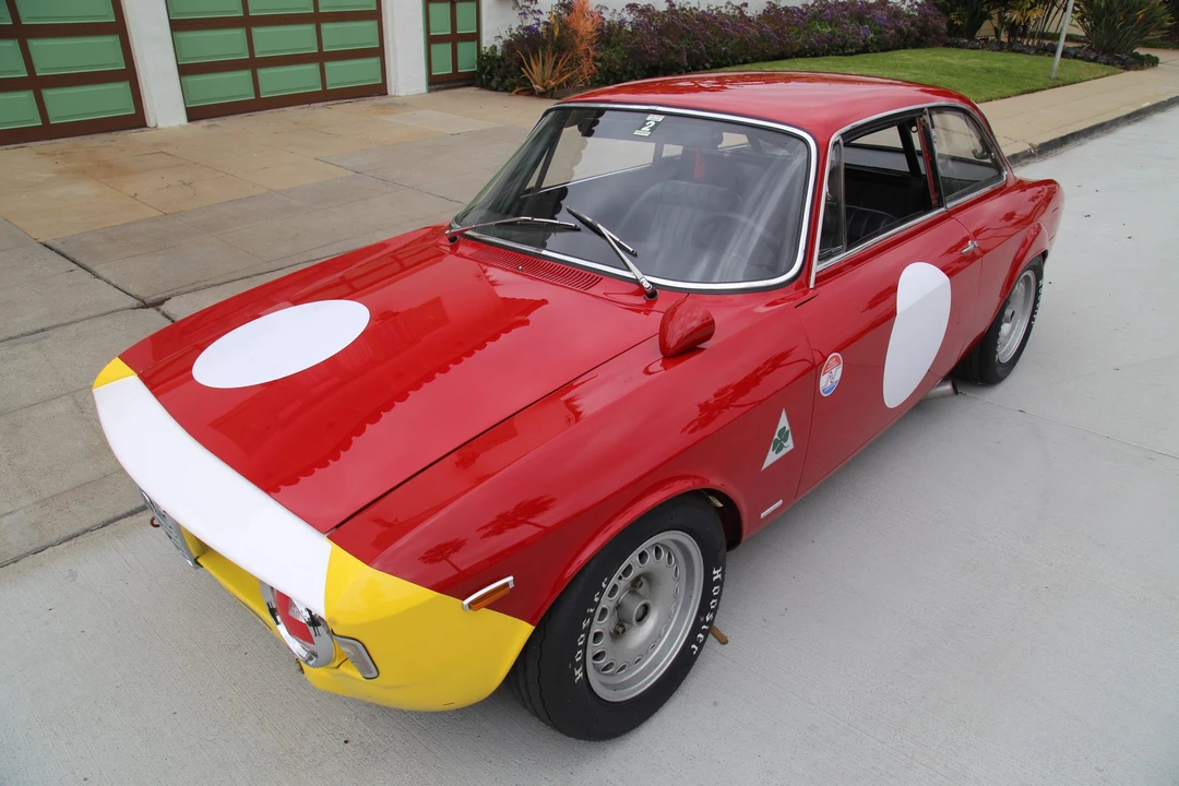 1965 Alfa Romeo Giulia Sprint GTA - Image 5 of 31