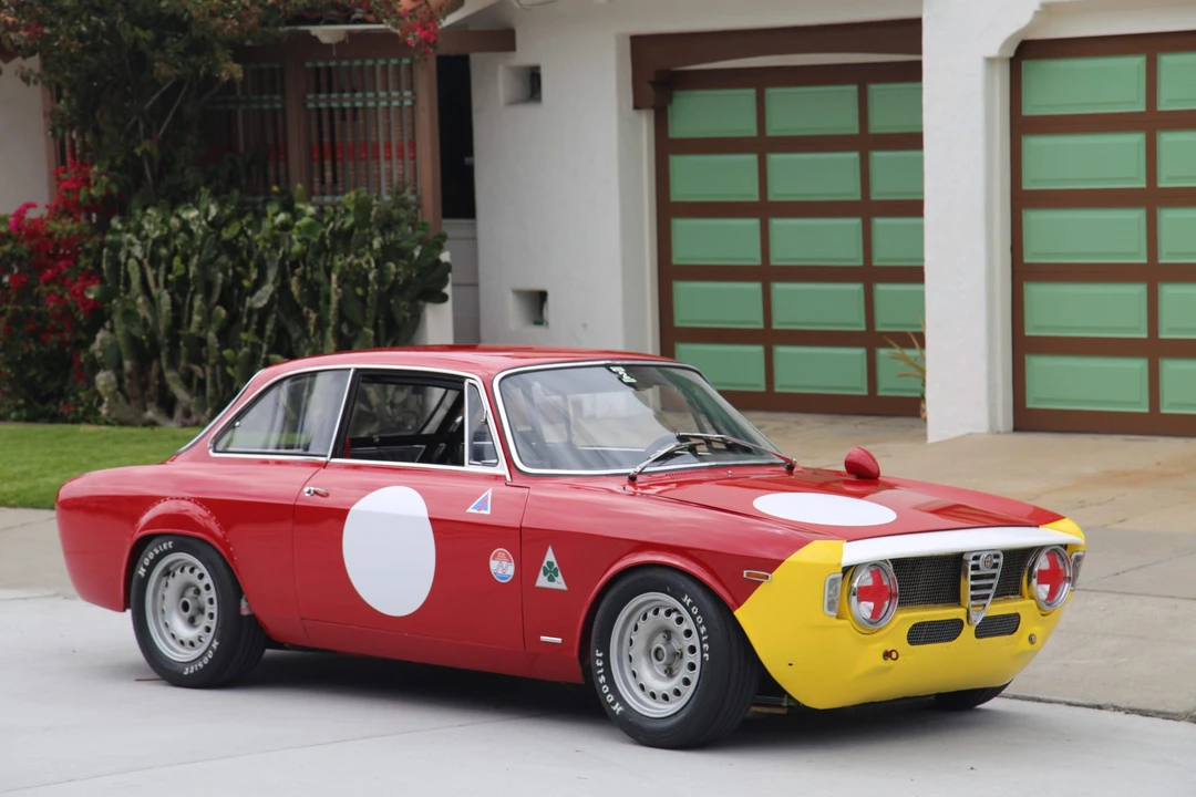 1965 Alfa Romeo Giulia Sprint GTA - Image 13 of 31