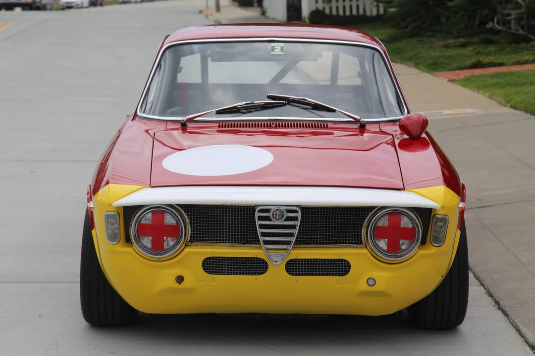1965 Alfa Romeo Giulia Sprint GTA - Image 9 of 31
