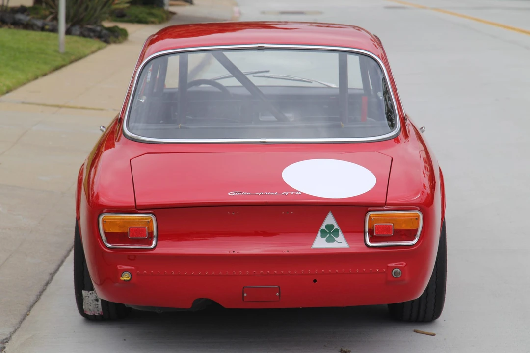 1965 Alfa Romeo Giulia Sprint GTA - Image 22 of 31