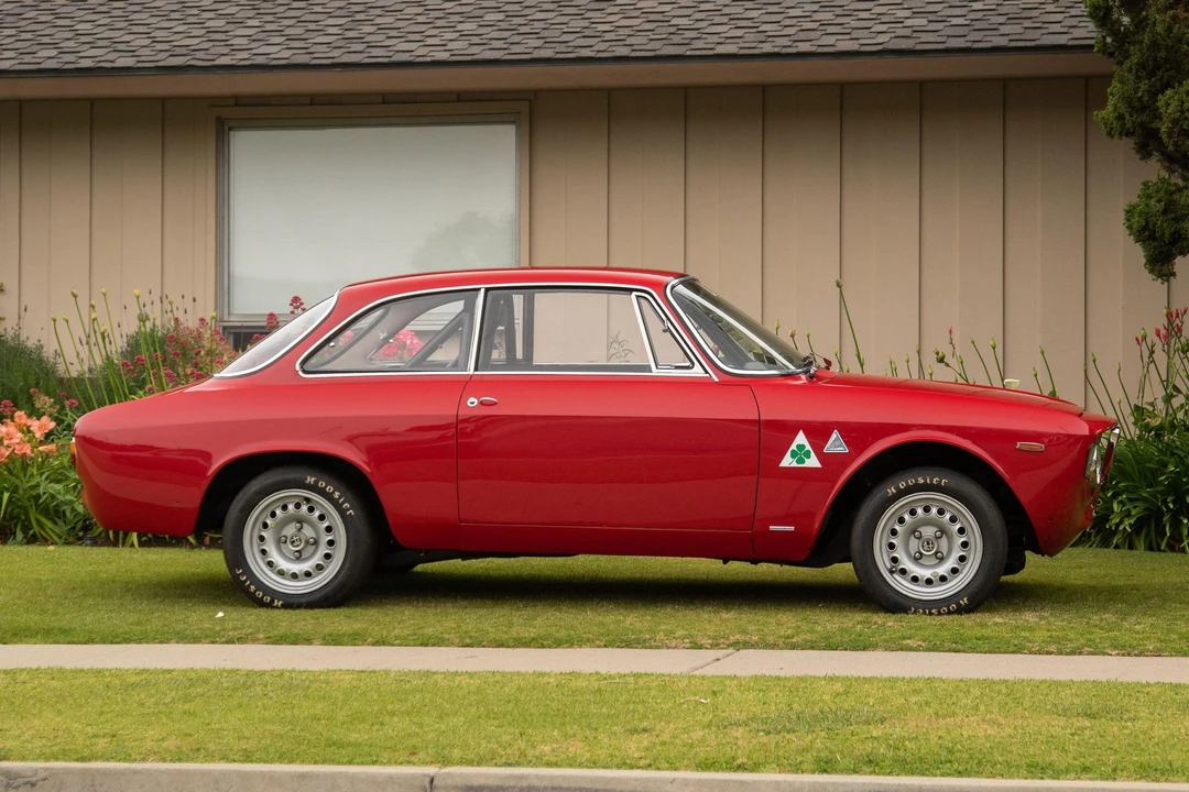 1965 Alfa Romeo Giulia Sprint GTA - Image 20 of 31