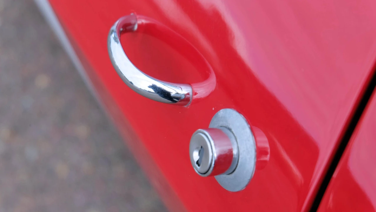 1965 Alfa Romeo Giulia Sprint GTA - Image 24 of 31