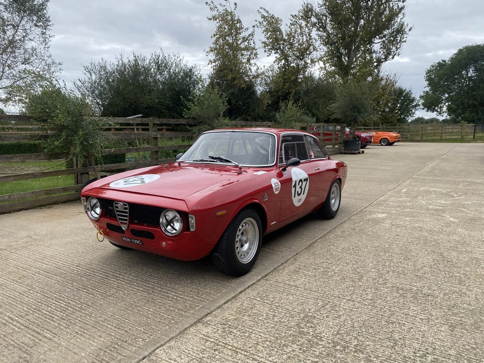1965 Alfa Romeo Giulia Sprint GTA - Image 2 of 31