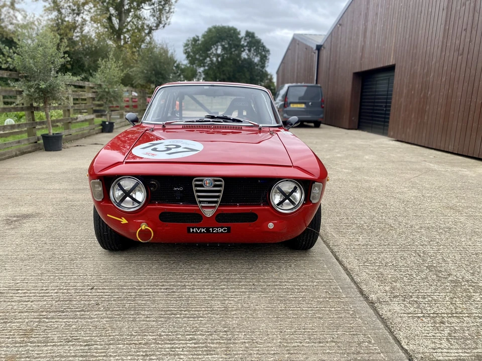 1965 Alfa Romeo Giulia Sprint GTA - Image 5 of 31
