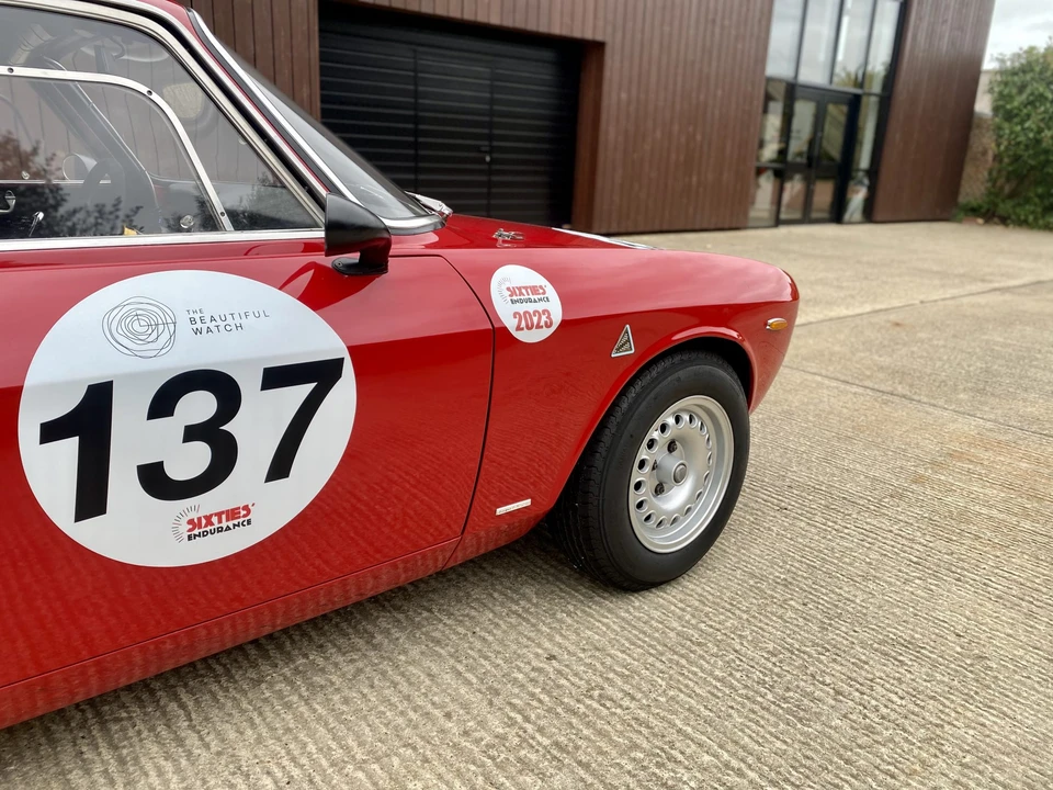 1965 Alfa Romeo Giulia Sprint GTA - Image 11 of 31