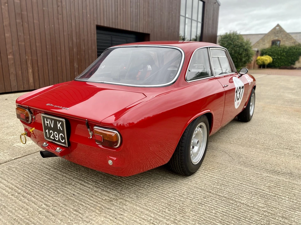 1965 Alfa Romeo Giulia Sprint GTA - Image 7 of 31