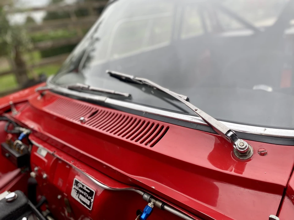 1965 Alfa Romeo Giulia Sprint GTA - Image 26 of 31