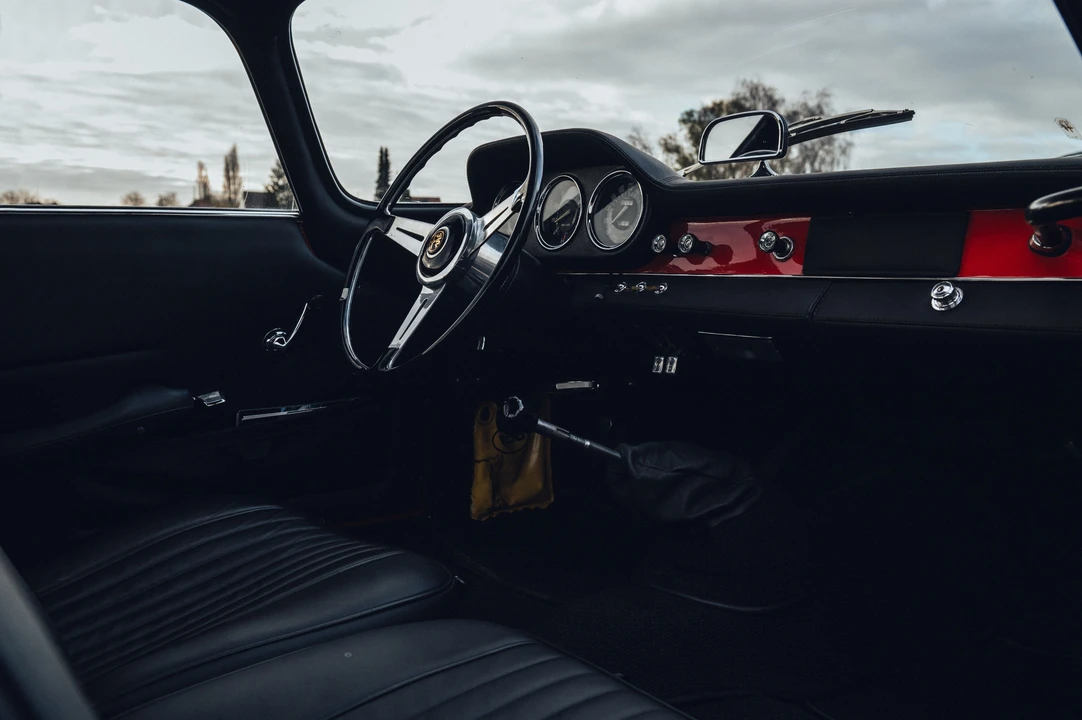 1965 Alfa Romeo Giulietta Sprint Speciale - Image 12 of 31