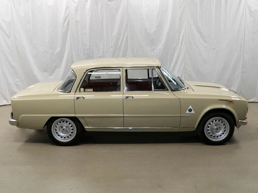 1965 Alfa Romeo Giulia - Image 2 of 15