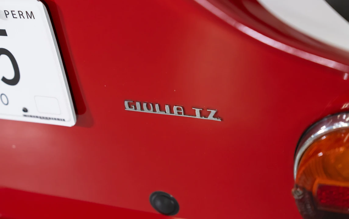 1965 Alfa Romeo Giulia Sprint GTA - Image 21 of 23