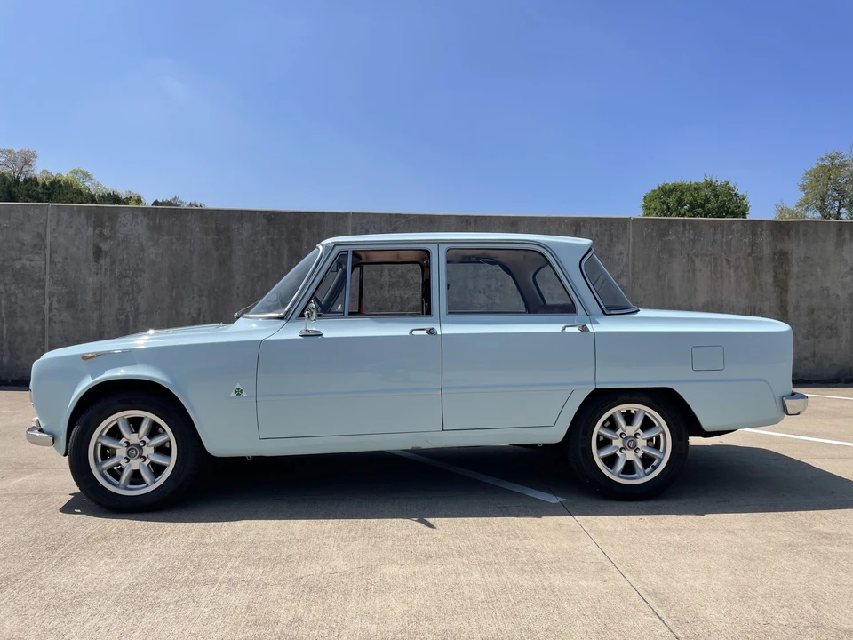 1965 Alfa Romeo Giulia Sprint GT - Image 7 of 31