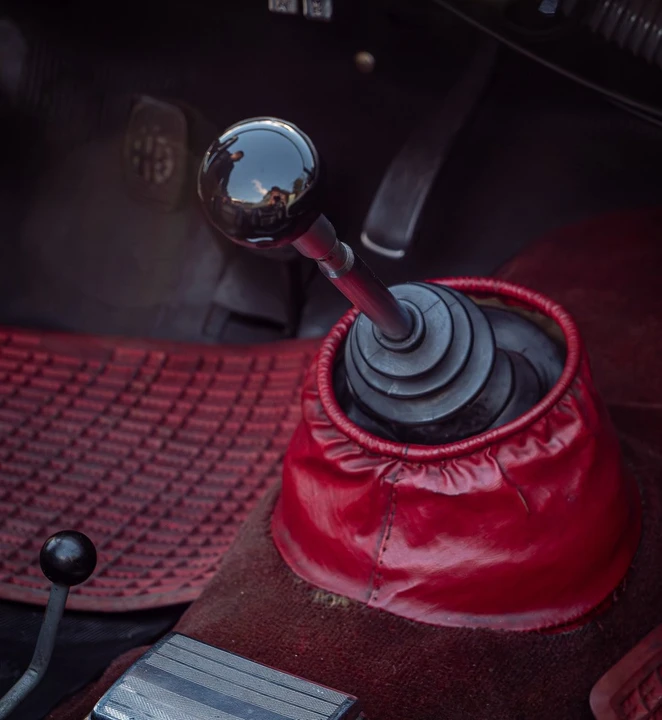 1965 Alfa Romeo 102-Series 2000 - Image 28 of 30