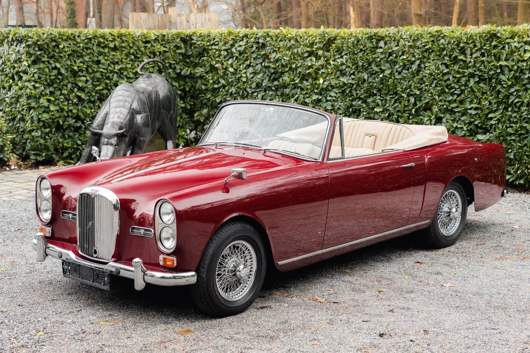 1965 Alvis - Image 2 of 31