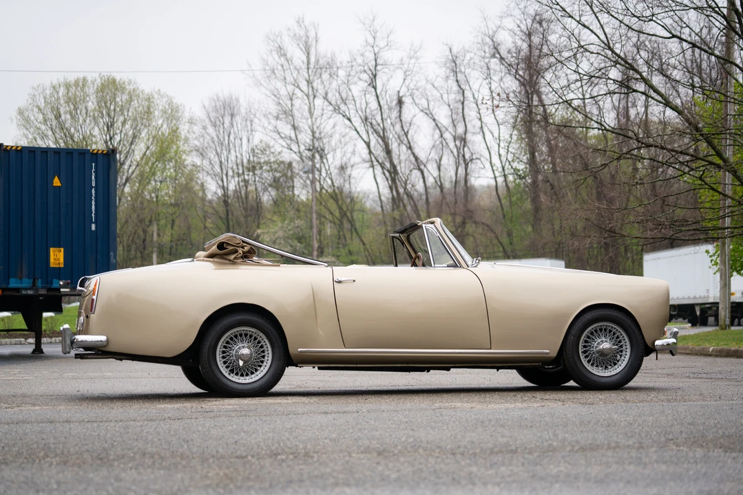 1965 Alvis - Image 2 of 31