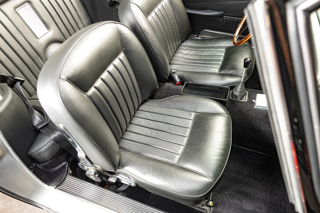 1965 Aston Martin DB5 Convertible - Image 7 of 31