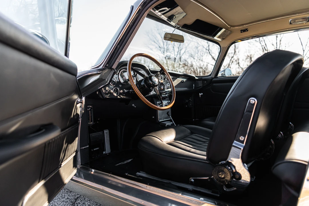 1965 Aston Martin DB5 - Image 19 of 31
