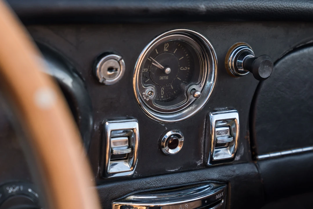 1965 Aston Martin DB5 Convertible - Image 26 of 31