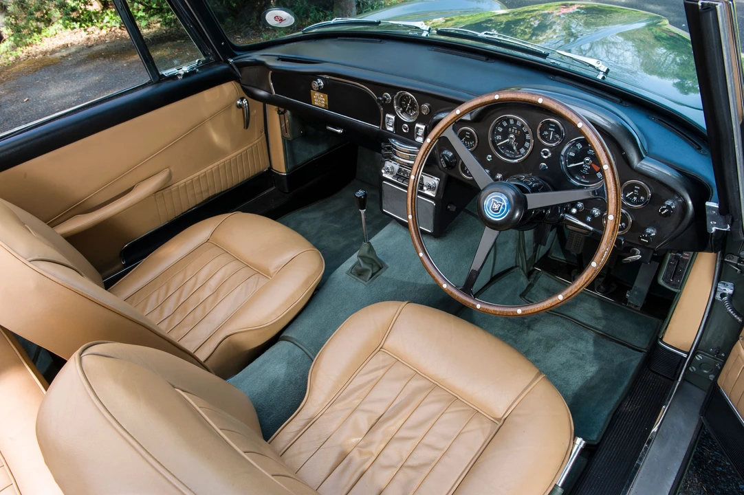 1965 Aston Martin DB5 Convertible - Image 17 of 24