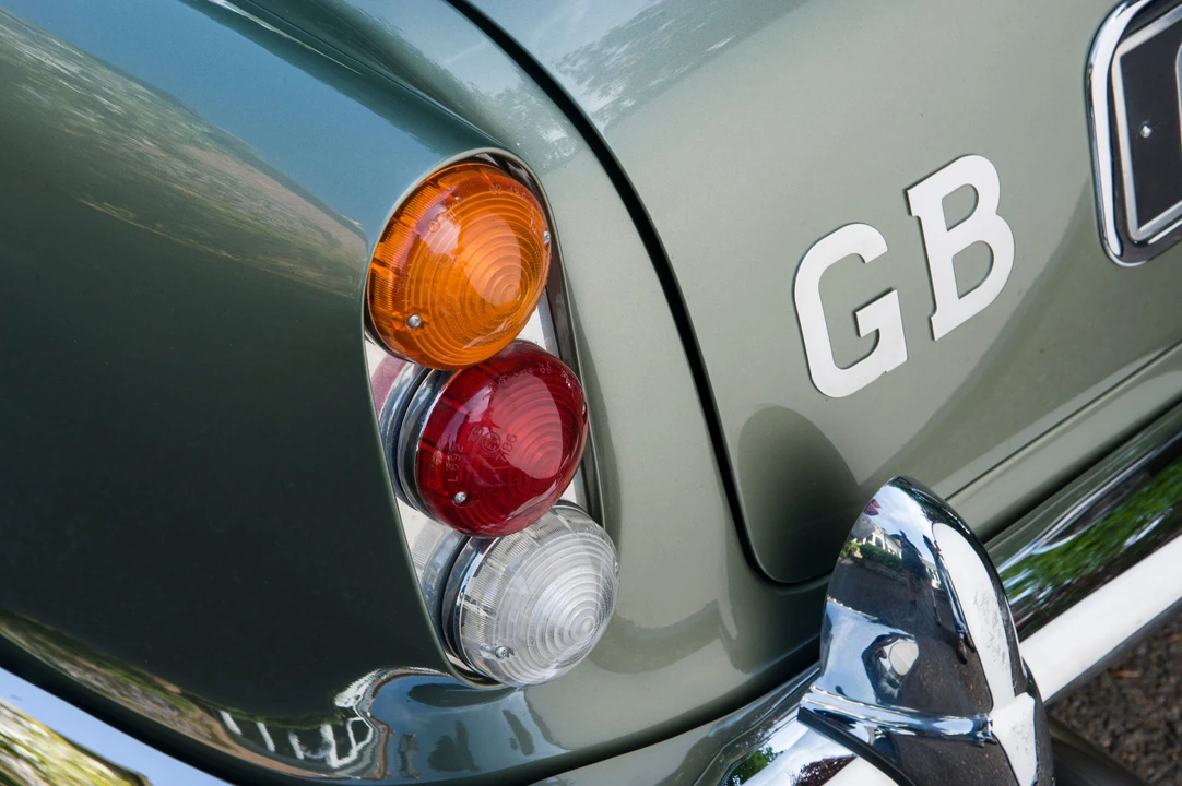 1965 Aston Martin DB5 Convertible - Image 20 of 24