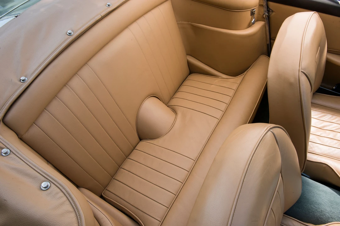 1965 Aston Martin DB5 Convertible - Image 18 of 24