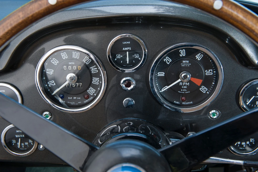 1965 Aston Martin DB5 Convertible - Image 14 of 24