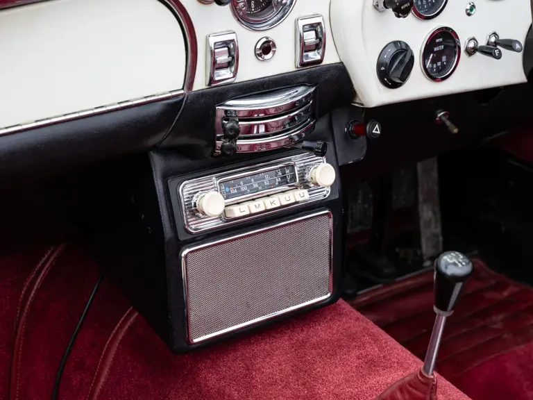 1965 Aston Martin DB5 Convertible - Image 25 of 31