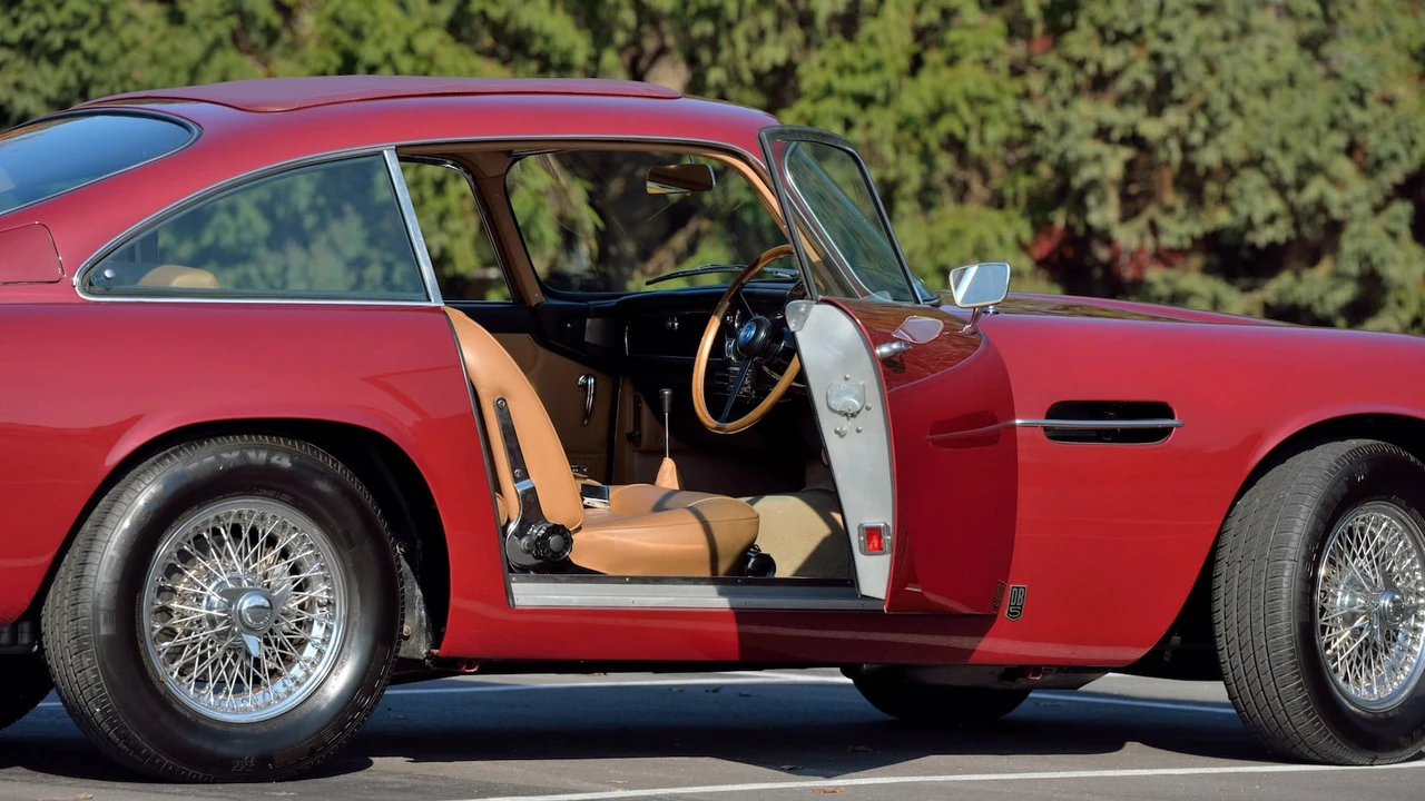 1965 Aston Martin DB5 - Image 17 of 31