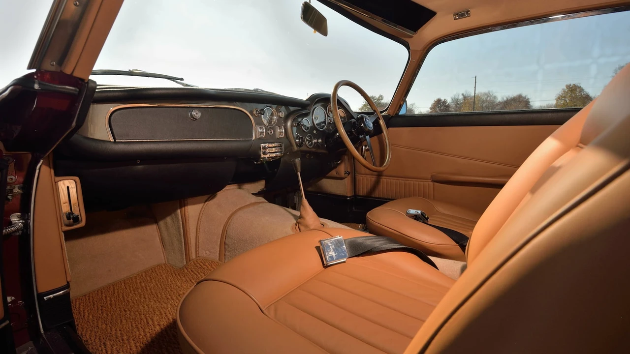 1965 Aston Martin DB5 - Image 22 of 31