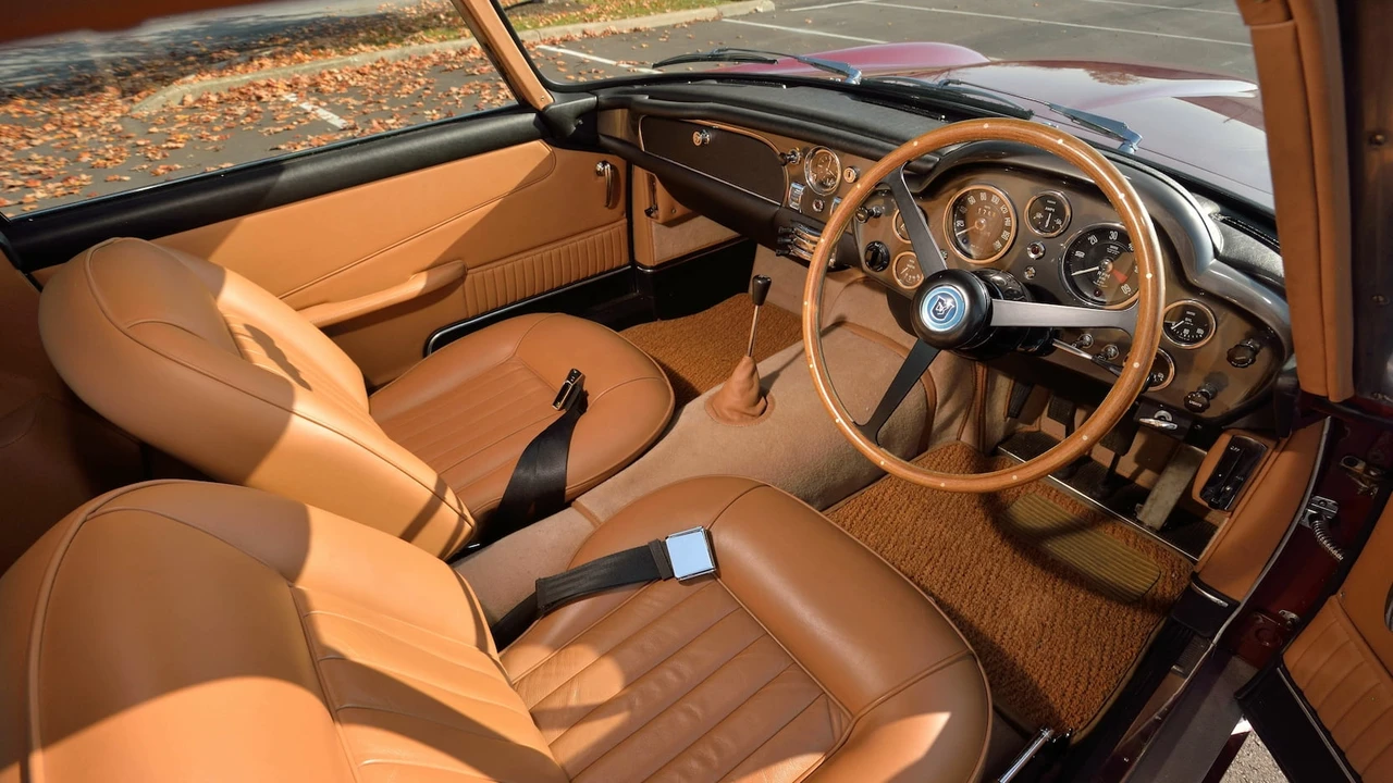 1965 Aston Martin DB5 - Image 26 of 31