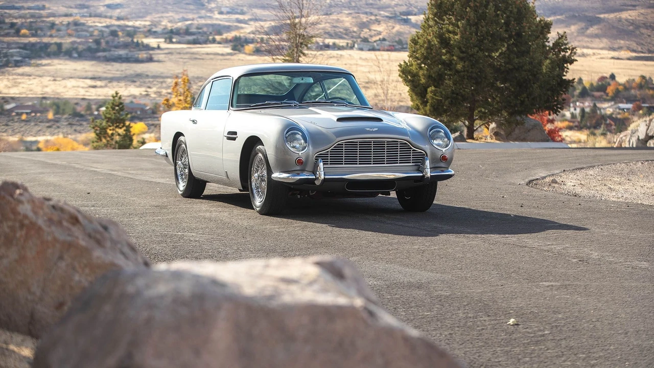 1965 Aston Martin DB5 - Image 16 of 31