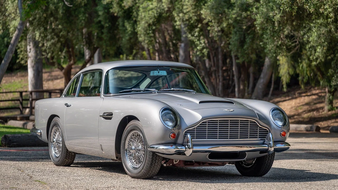 1965 Aston Martin DB5 - Image 2 of 31