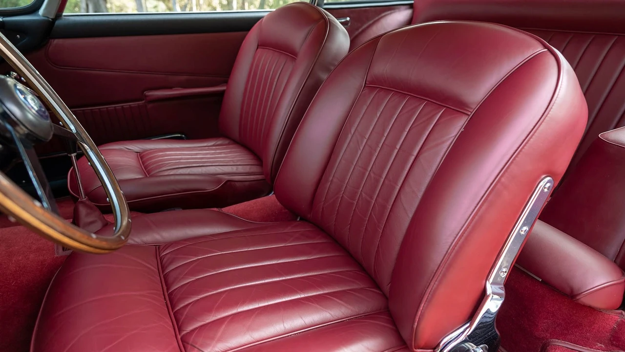1965 Aston Martin DB5 - Image 18 of 31