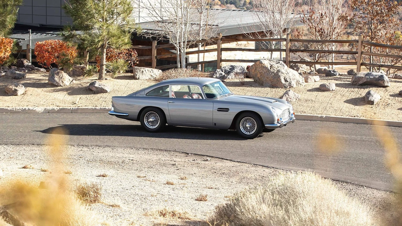 1965 Aston Martin DB5 - Image 30 of 31